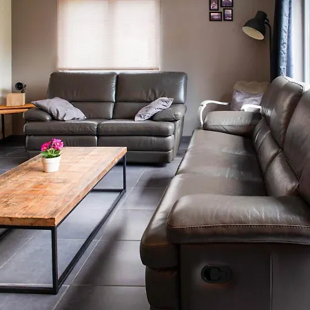 펜션 Pleasant With Infrared Sauna 더뷔