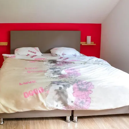 Pleasant With Infrared Sauna 더뷔