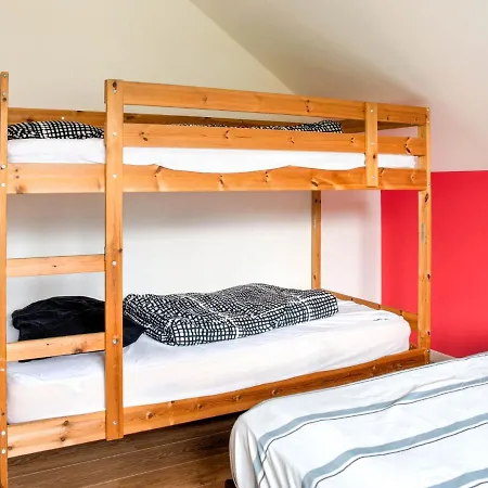 펜션 Pleasant With Infrared Sauna 더뷔