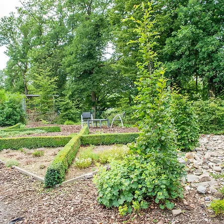 펜션 Pleasant With Infrared Sauna 더뷔