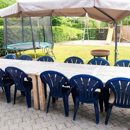 Pleasant With Infrared Sauna 더뷔